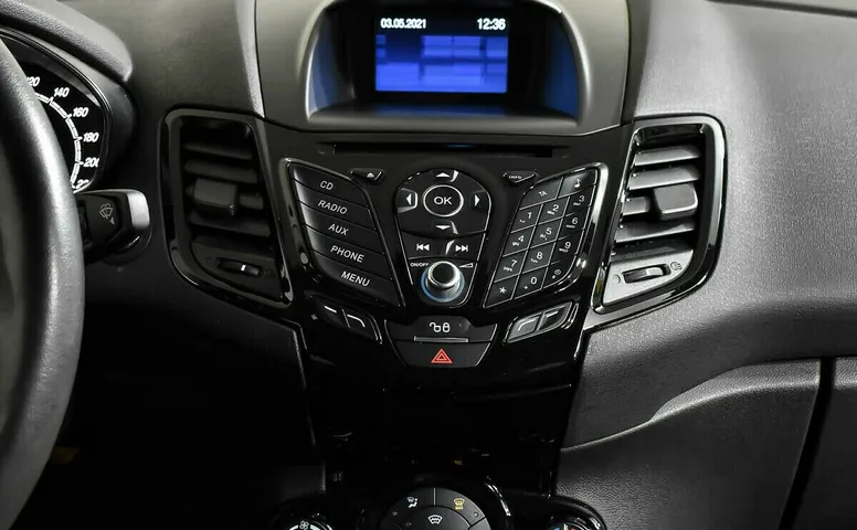 Ford Fiesta Mk6 Рестайлинг