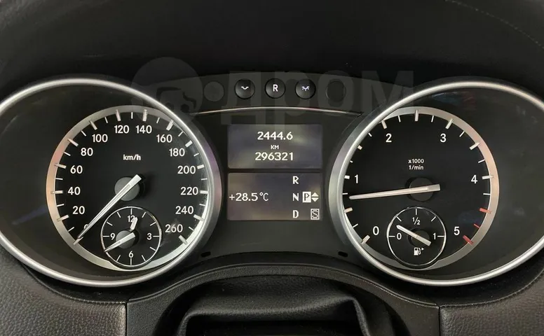 Mercedes-Benz GL-Class