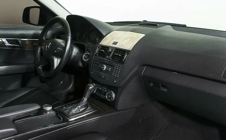 Mercedes-Benz C-Класс III (W204)