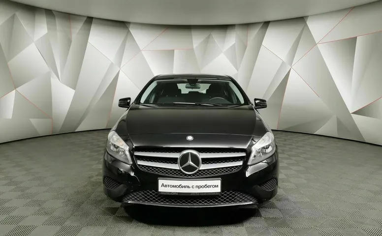 Mercedes-Benz A-Класс 180 7G-DCT (122 л.с.) Особая серия Черный