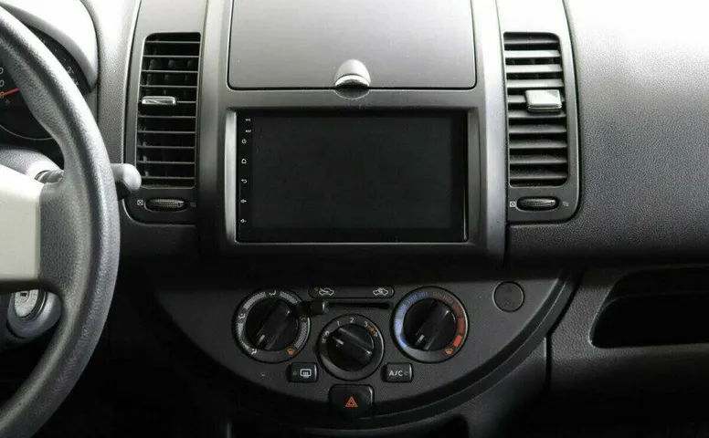Nissan Note 1.6 Автомат