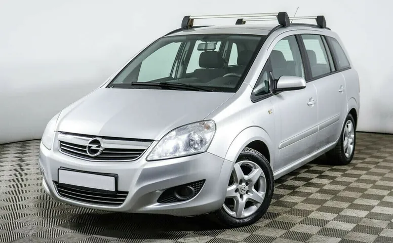Opel Zafira B Рестайлинг