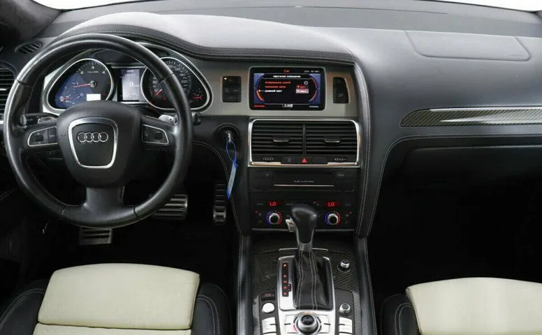 Audi Q7 5.9 Автомат