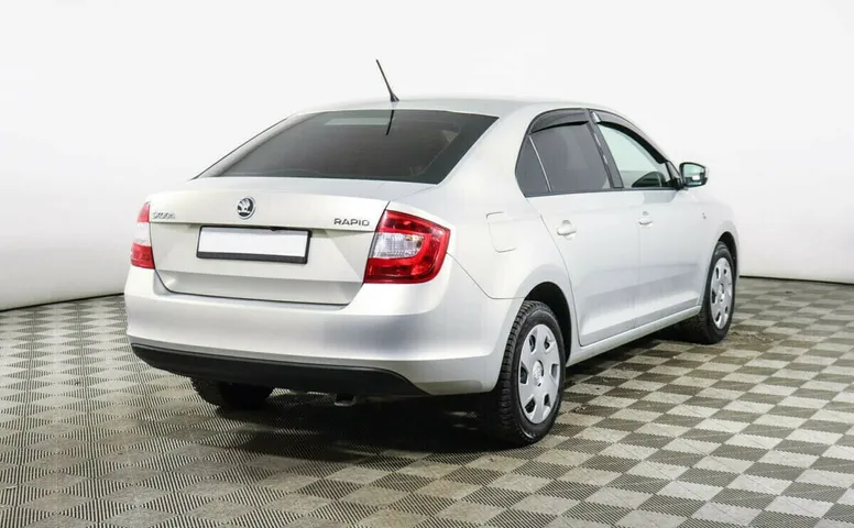 Skoda Rapid I