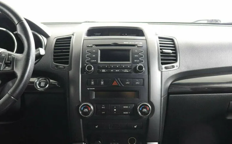 Kia Sorento 2.4 Автомат