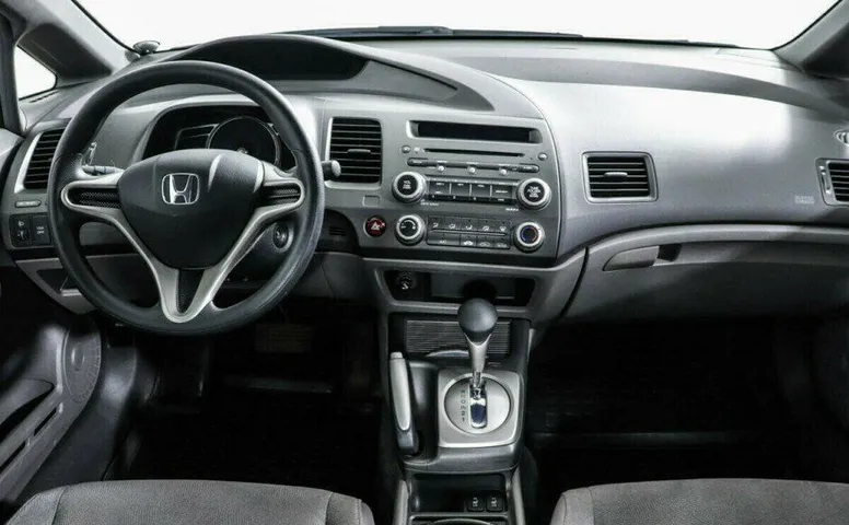 Honda Civic 1.8 Автомат