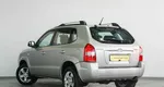 Hyundai Tucson, 1 поколение
