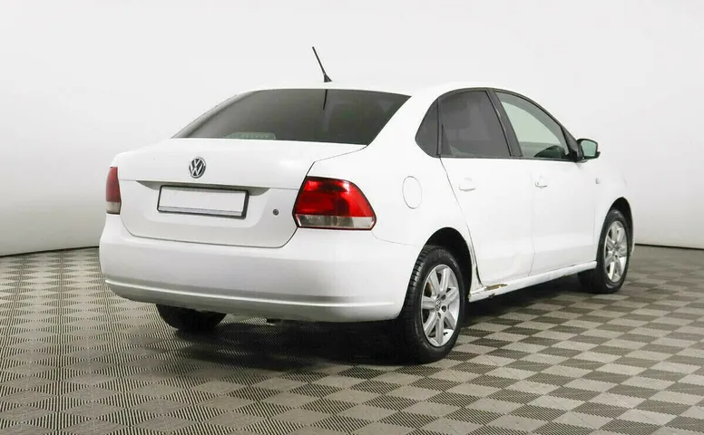 Volkswagen Polo V
