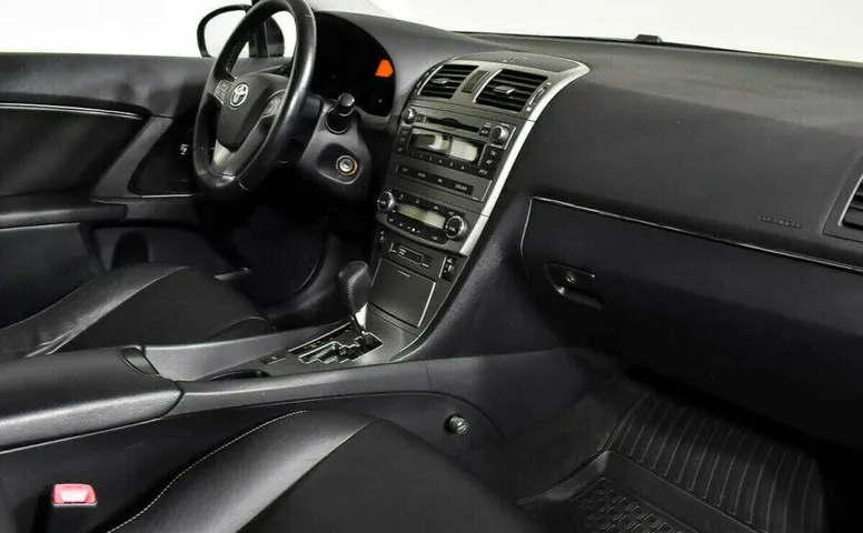 Toyota Avensis 1.8 Вариатор