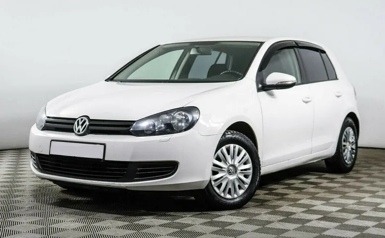 Volkswagen Golf VI
