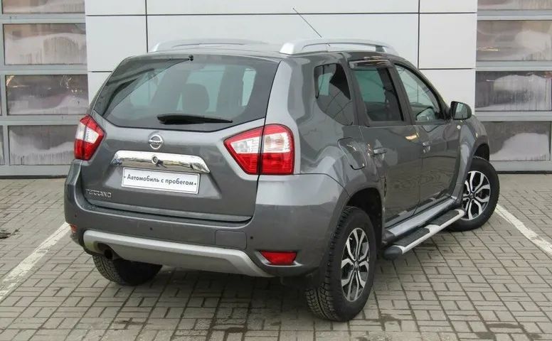 Nissan Terrano III (D10)