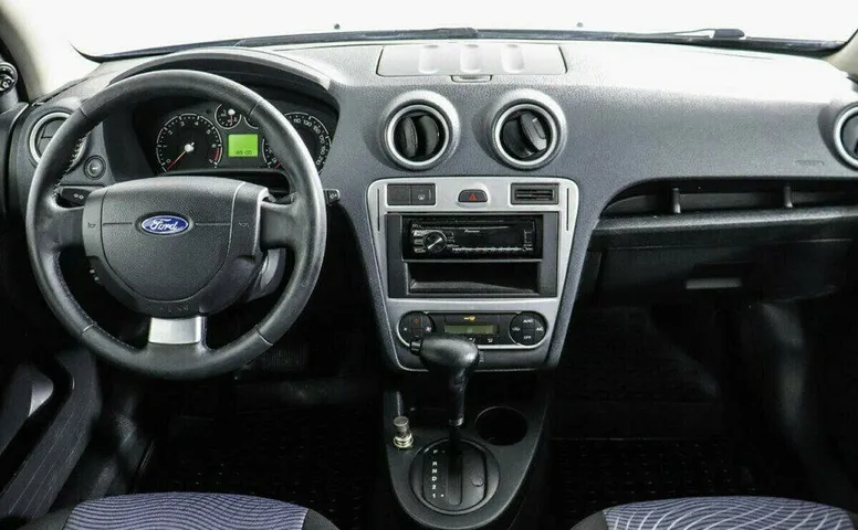 Ford Fusion 1.6 Автомат