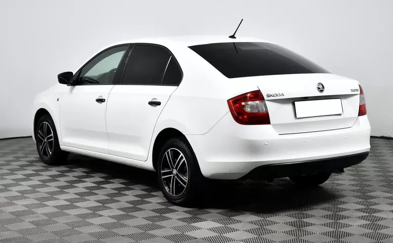 Skoda Rapid