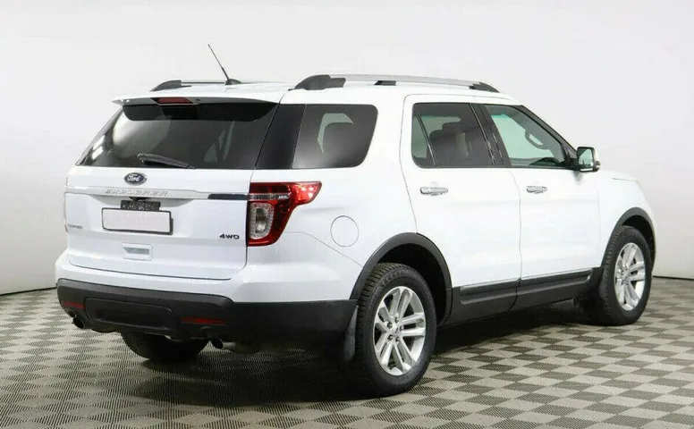 Ford Explorer 3.5 Автомат