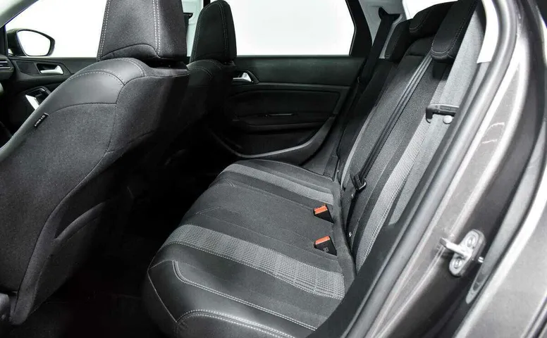 Peugeot 3008 акпп 2017 с пробегом 61 480 км