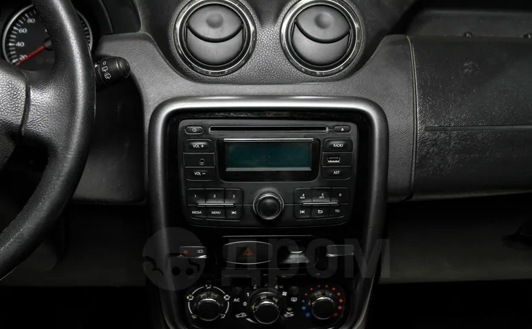 Renault Duster, 1 поколение