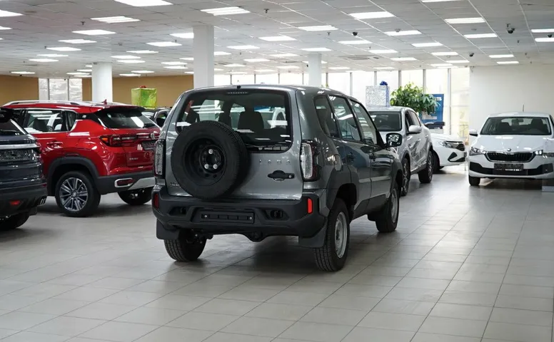 Lada (ваз) niva travel мкпп 2021 с пробегом 111 км