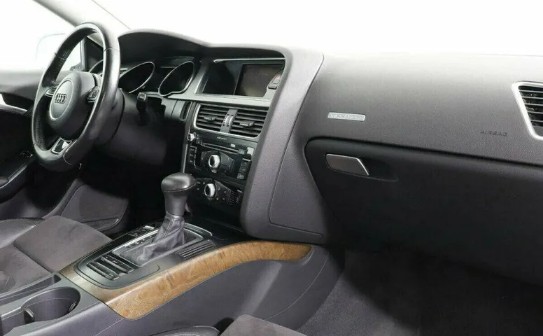 Audi A5 2.0 Робот