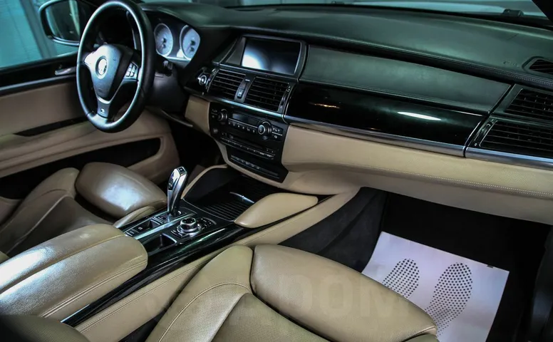 BMW X6, 1 поколение