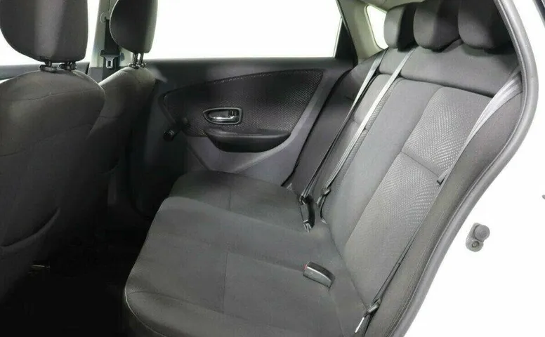 Nissan Almera 1.6 Автомат