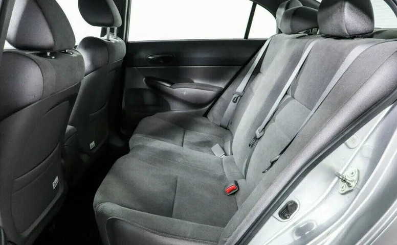 Honda Civic 1.8 Автомат