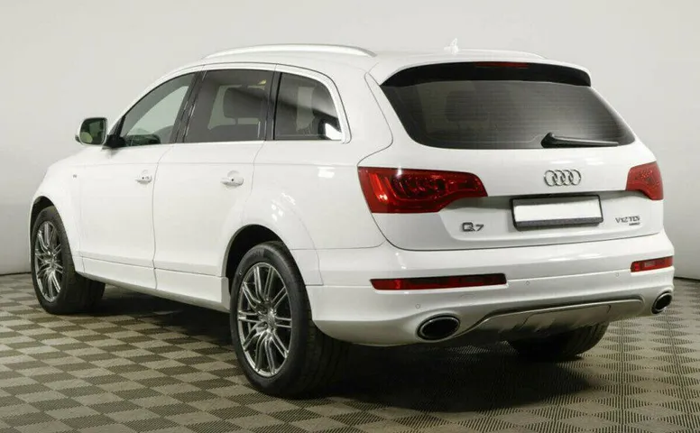 Audi Q7 5.9 Автомат