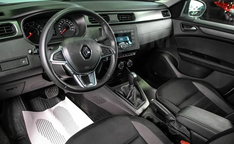 Renault Arkana, 1 поколение