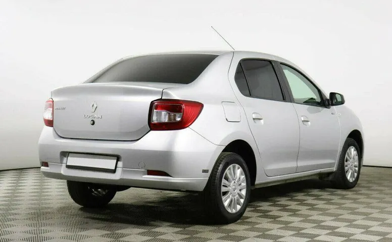 Renault Logan 1.6 Автомат