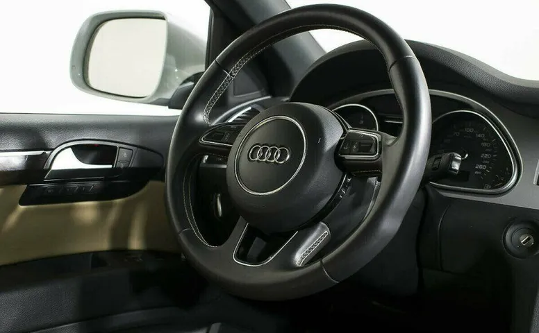 Audi Q7 3.0 Автомат