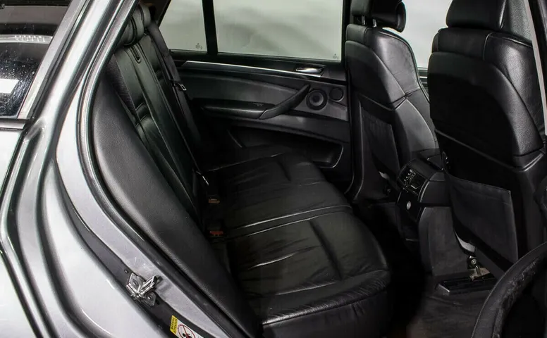 BMW X5 II (E70)