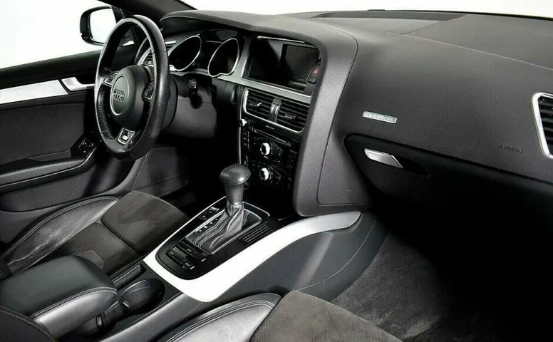 Audi A5 2.0 Робот