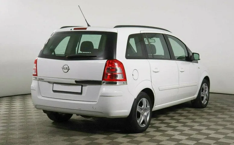 Opel Zafira 1.8 Робот