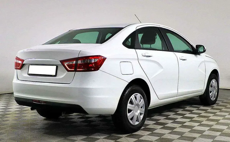 Lada (ваз) vesta мкпп 2020 с пробегом 57 912 км
