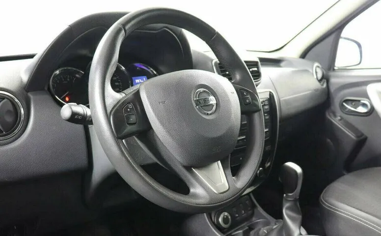Nissan Terrano 2.0 Автомат