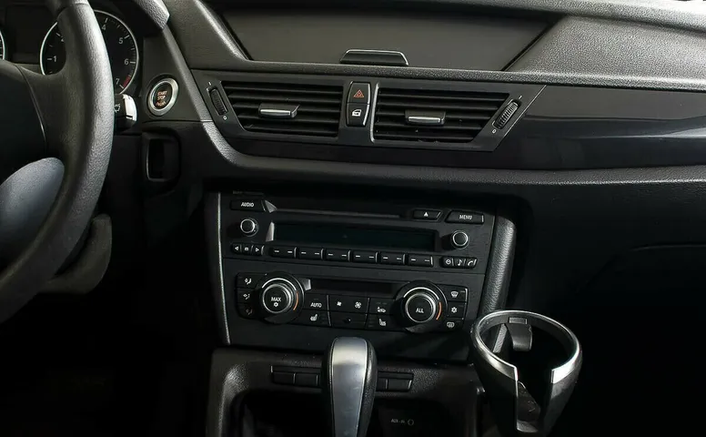 BMW X1 I (E84)