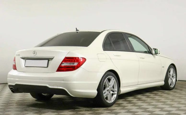 Mercedes-Benz C-Класс 1.6 Автомат