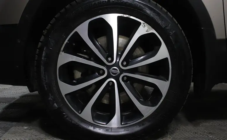 Nissan Qashqai+2