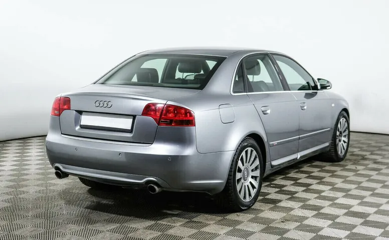 Audi A4 III (B7)