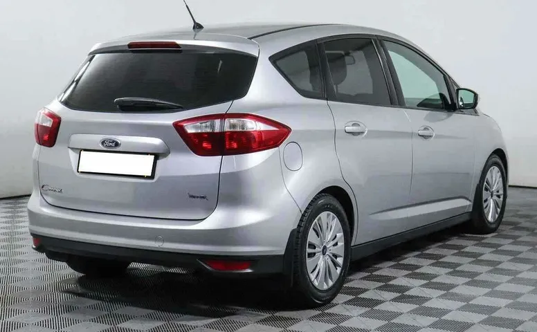 Ford c-max мкпп 2012 с пробегом 85 721 км