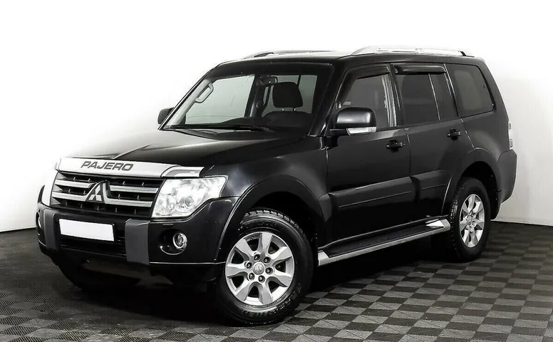 Mitsubishi Pajero IV