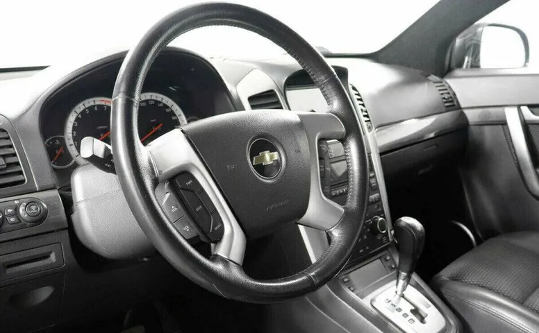 Chevrolet Captiva 2.4 Автомат