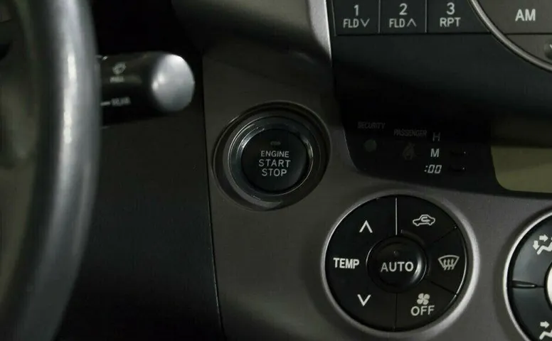 Toyota RAV4 2.0 Автомат