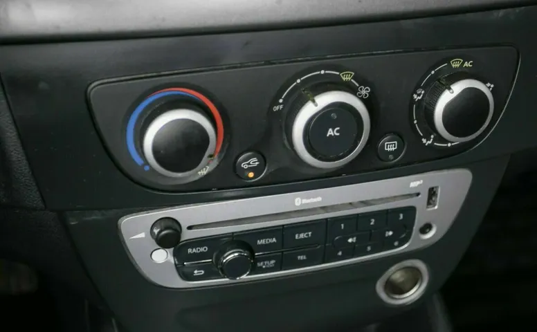 Renault fluence