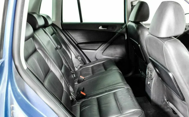 Volkswagen Tiguan 2.0 Автомат