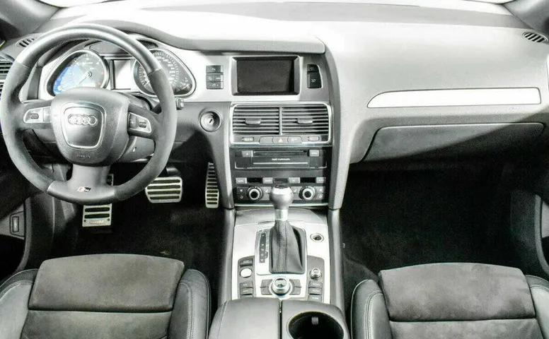 Audi Q7 3.0 Автомат