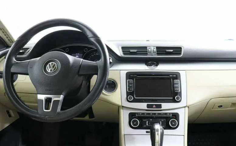 Volkswagen Passat CC 1.8 Робот