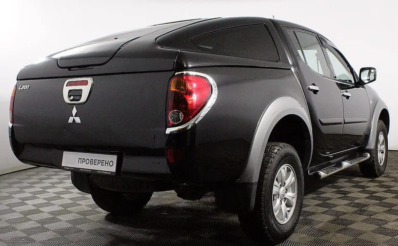 Mitsubishi L200