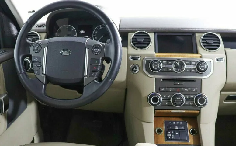 Land Rover Discovery 3.0 Автомат