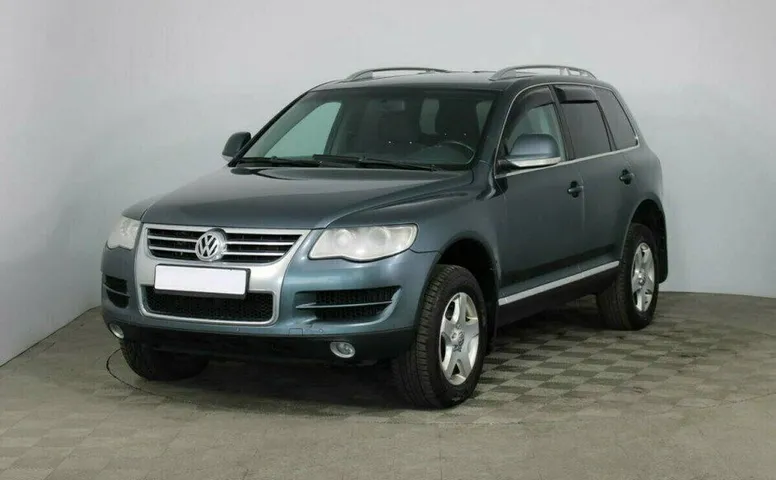 Volkswagen Touareg 2.5 Автомат