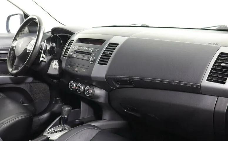 Peugeot 4007 I